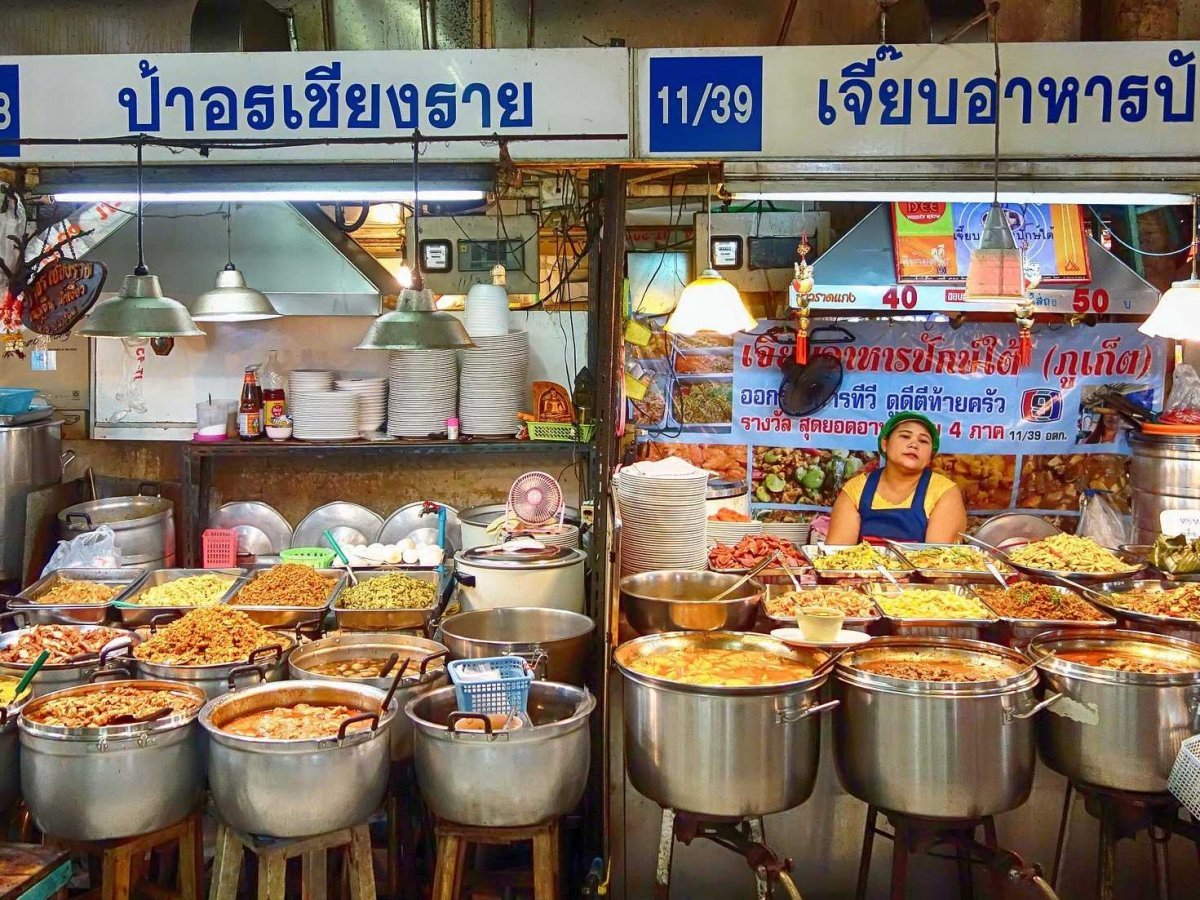 sample-authentic-local-street-food--satay-pad-thai-fried-fish--in-thailand
