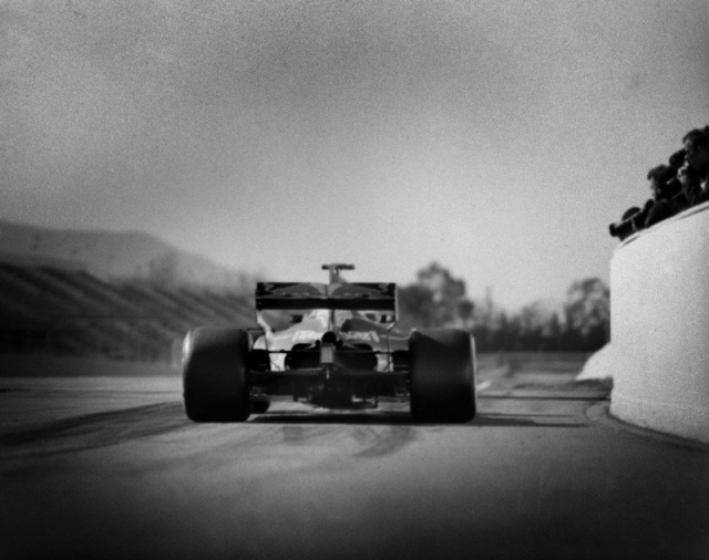 Φωτογραφίζοντας τη Formula1 με κάμερα 104 ετών