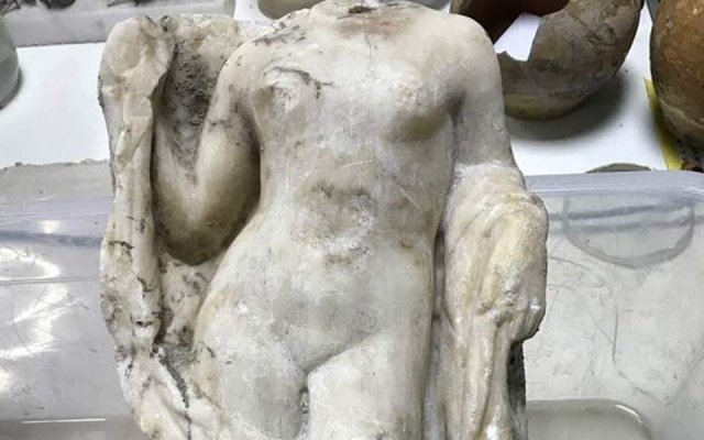 Ακέφαλο άγαλμα της Αφροδίτης ανακάλυψαν στο Μετρό της Θεσσαλονίκης