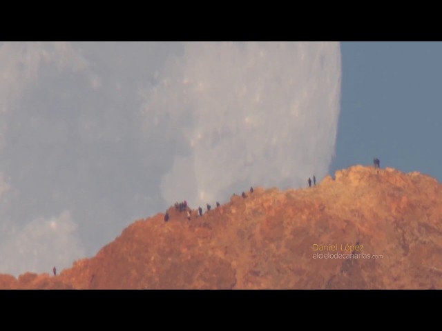 Καταπληκτικές εικόνες της πανσελήνου με το φακό της NASA (βίντεο)