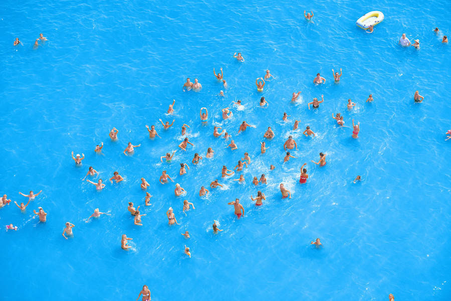 Aerial Photographs of Vacationers in the Adriatic Sea11 900x600