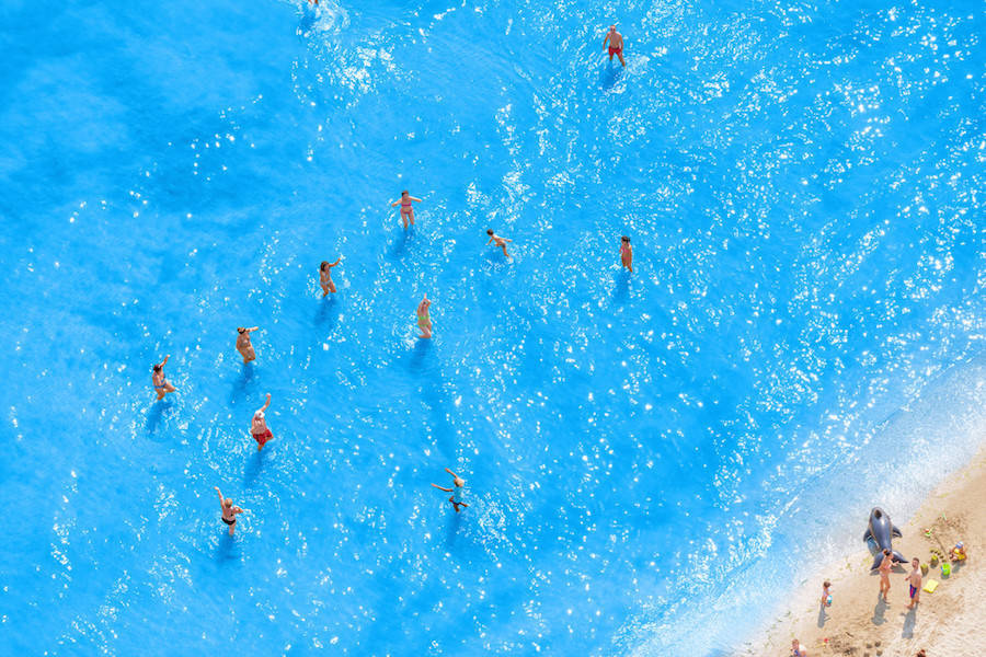 Aerial Photographs of Vacationers in the Adriatic Sea1 900x600