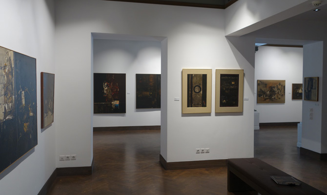 evripides art gallery hall 670x400 4