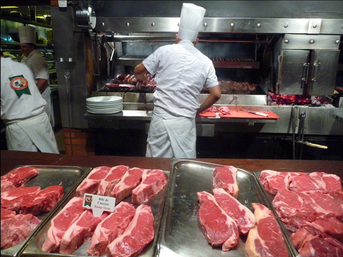 select-your-steak-then-watch-the-grill-masters-cook-it-at-cabaa-las-lilas-a-famous-parilla-grill-in-buenos-aires-argentina