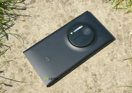 Lumia 1020 EOS1