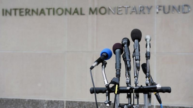 Βόμβα από το ΔΝΤ:Έγιναν λάθη στην Ελλάδα-Ποιος πληρώνει το μάρμαρο;