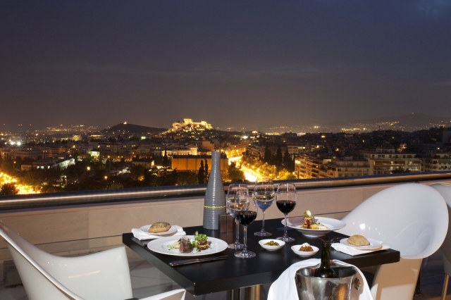 Στα 12 καλύτερα Rooftop Bar του κόσμου το Galaxy Αθηνών