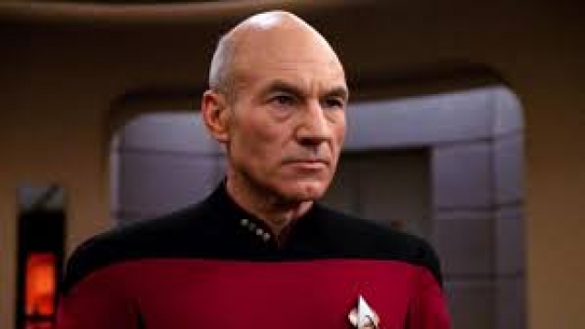 Η επιστροφή του χαρισματικού ηθοποιού sir Patrick Stewart στο «Star Trek: The Next Generation»