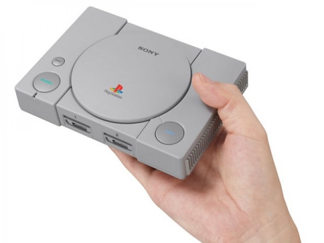 Το PlayStation επιστρέφει σε μικρογραφία για τους νοσταλγούς των 90's