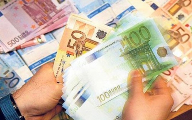 Μειώθηκαν κατά 340 εκατ. ευρώ τα «φέσια» του Δημοσίου