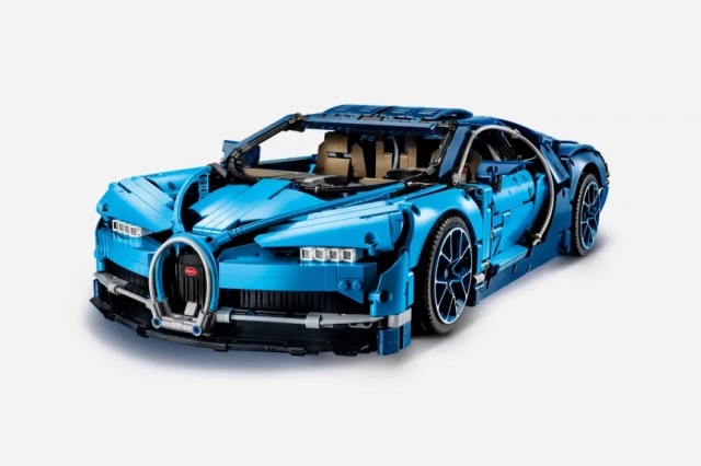 Το Bugatti Chiron της Lego είναι σχεδόν τόσο καλό όσο και το πραγματικό