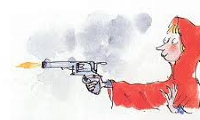 Μια Κοκκινοσκουφίτσα που... κυκλοφορεί και "οπλοφορεί"