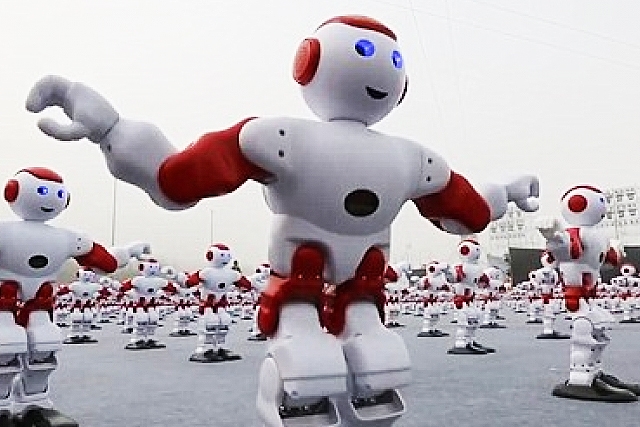 1,069 ρομπότ που χόρεψαν με άψογο συγχρονισμό μπήκαν στο... ρεκόρ Γκίνες.