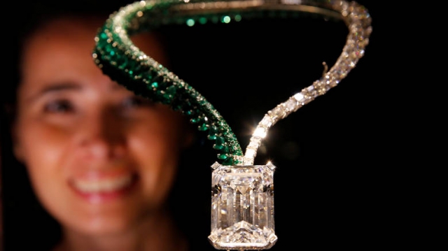 Το μεγαλύτερο διαμάντι του κόσμου πουλήθηκε 34 εκατομμύρια δολάρια