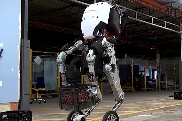 Οι απίστευτες ικανότητες του νέου ρομπότ της Boston Dynamics