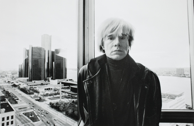 O δημιουργός του instagram... Andy Warhol