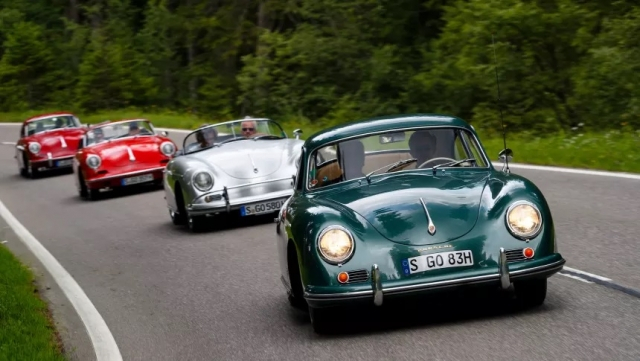 15 Εκπληκτικές Φώτο από Porsche 356S στις ελβετικές Άλπεις