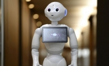 Tο πρώτο "ανθρώπινο" ρομπότ με καρδιά & συναισθήματα