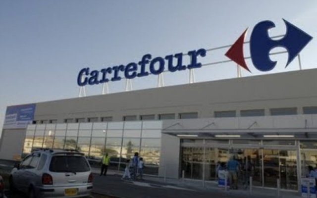 Κατέβασε ρολά κι άλλο Carrefour στα Σκόπια