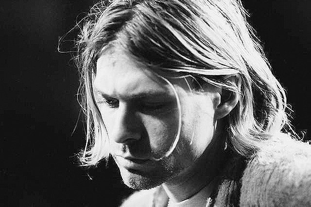 Κιθάρα του Kurt Cobain στο σφυρί... για καλό σκοπό