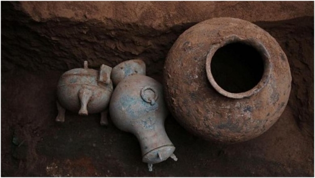 Κίνα: Ανακάλυψαν δοχείο που περιείχε κρασί ηλικίας 2.000 ετών