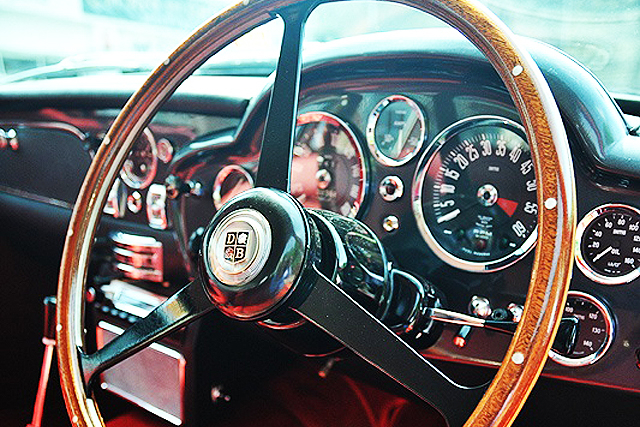 Τα πιο όμορφα βολάν vintage αυτοκινήτων