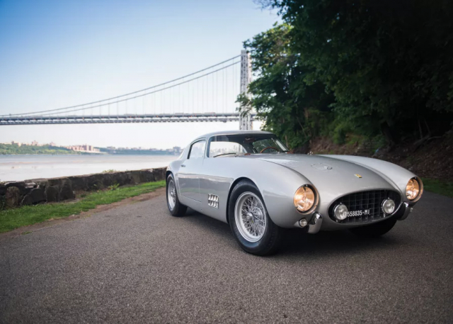 25 πανέμορφες Vintage Ferraris