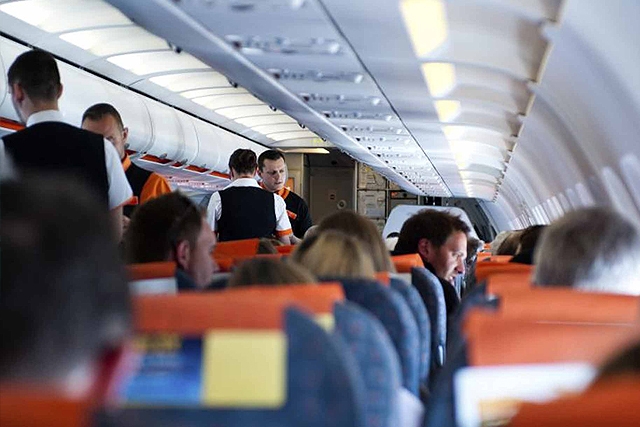 Οι αεροπορικές εταιρίες δε σέβονται αρκετά τα δικαιώματα των Ευρωπαίων επιβατών
