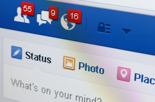 Facebook: ποιοι αποφασίζουν για τα ακατάλληλα post