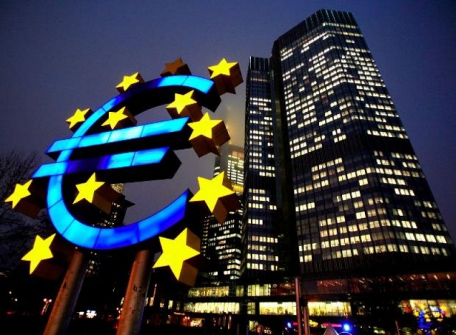 ΕΚΤ: Επανέφερε το waiver για τα ελληνικά ομόλογα
