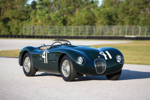Μια vintage Jaguar αξίας 5.500.000 δολαρίων