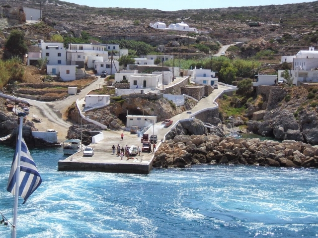 Ελληνικό νησί βγάζει αγγελία: Ζητούνται κάτοικοι!..