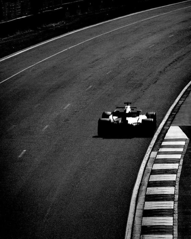 Συγκλονιστικές, ασπρόμαυρες φωτογραφίες Formula 1