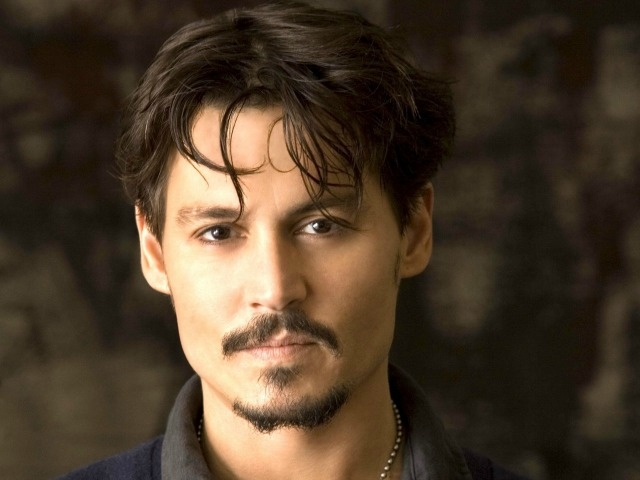 Τι αποκαλύπτει ο Johnny Depp για τη σχέση με την κόρη του;